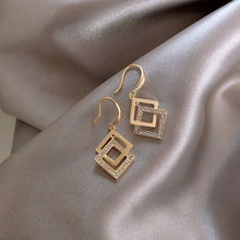 Load image into Gallery viewer, Autumn Winter New Brown Earrings